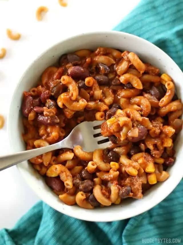 Image of SNAP Challenge: One Pot Chili Pasta recipe