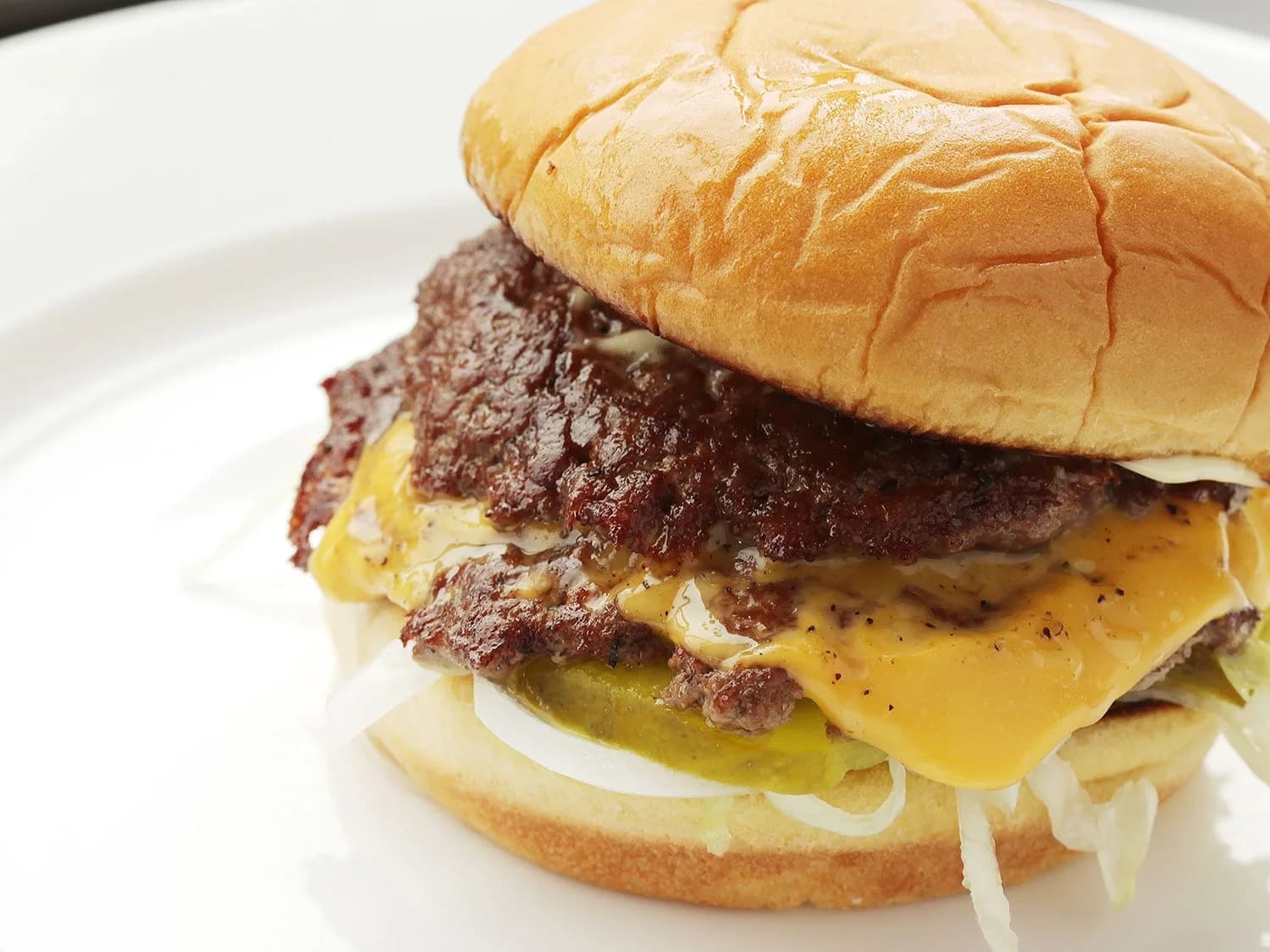 Image of Ultra-Smashed Cheeseburgers recipe